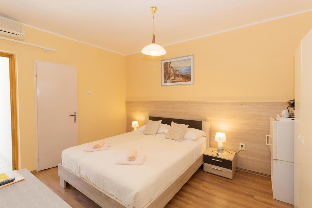 메덜린 Bed & Breakfast Palma B&B 외부 사진