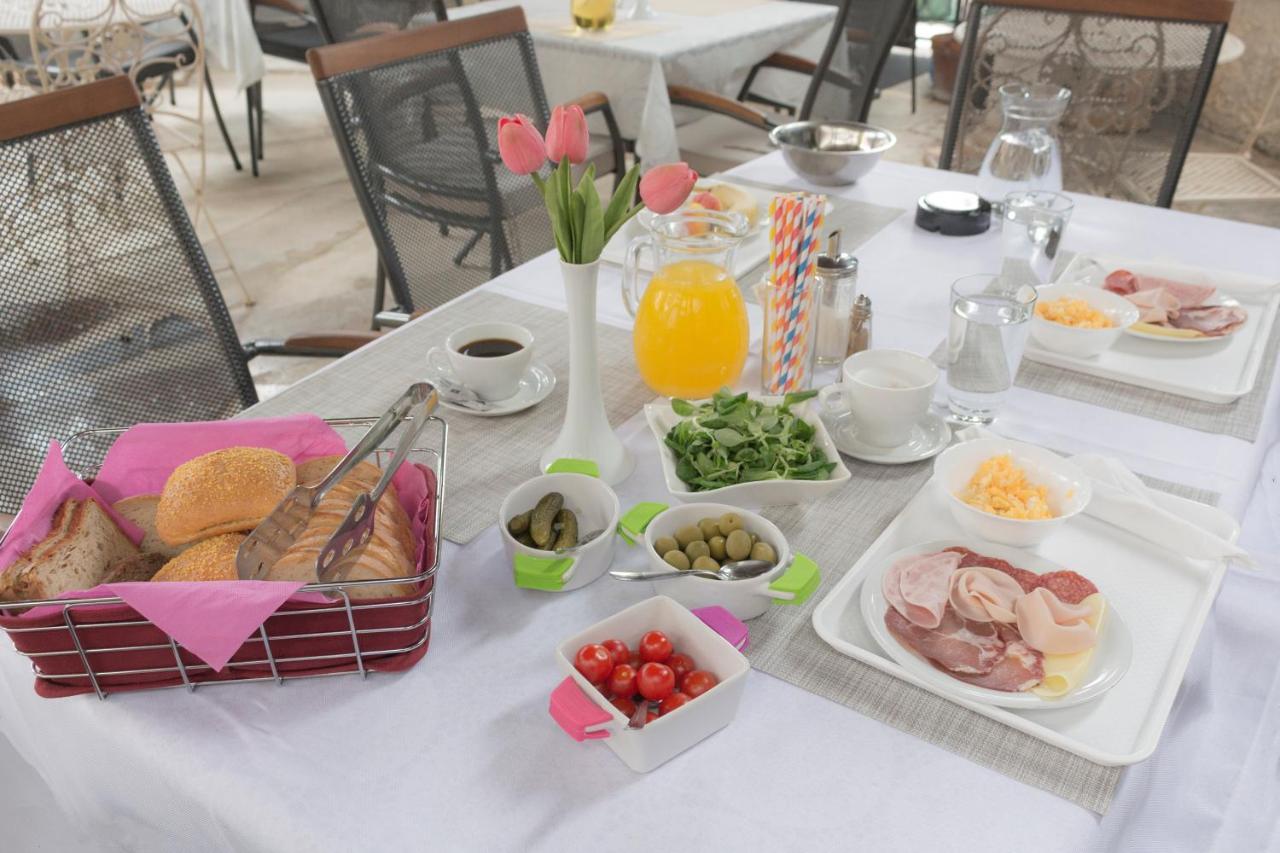 메덜린 Bed & Breakfast Palma B&B 외부 사진